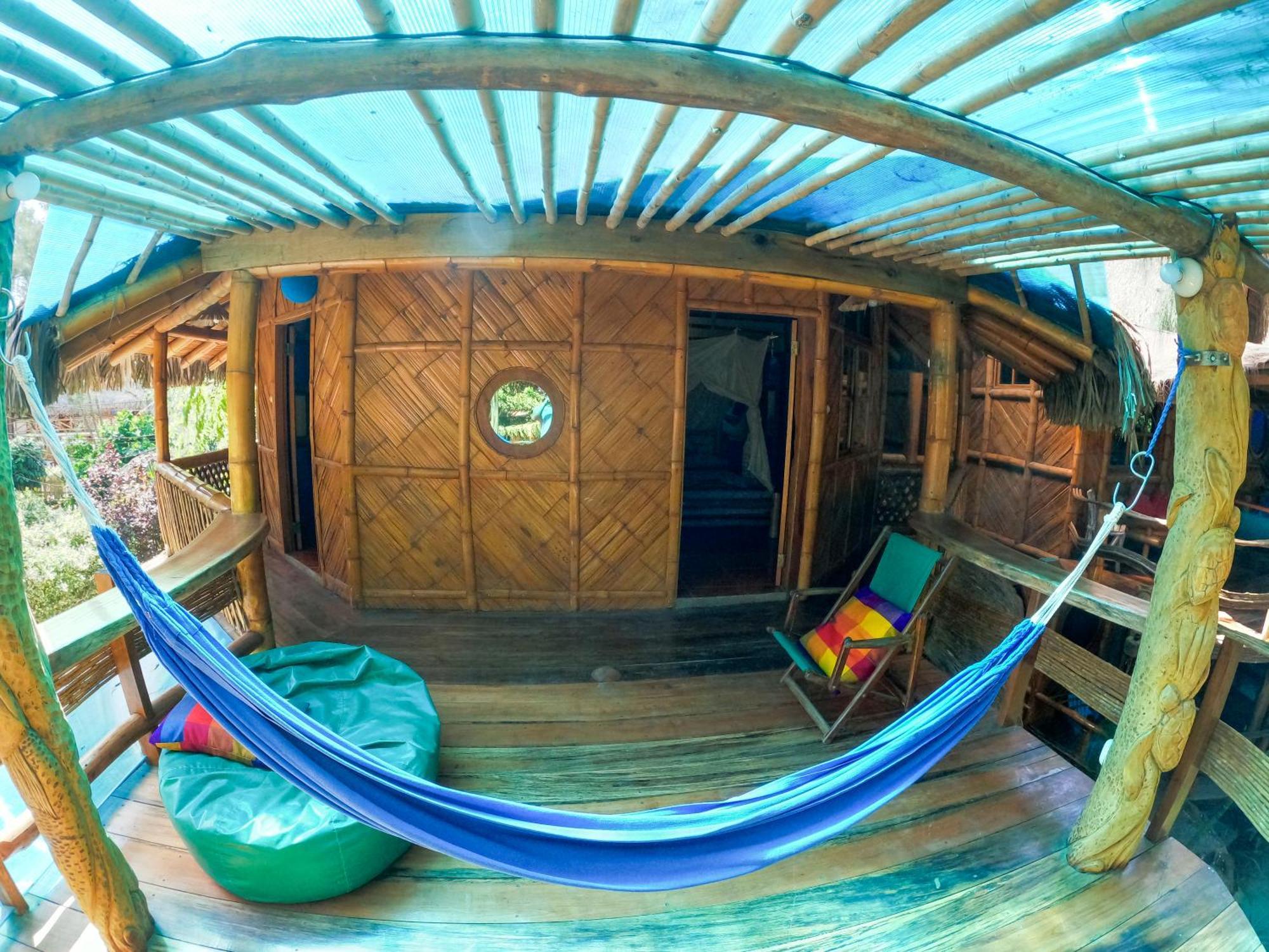 Balsa Surf Camp Hotel Montanita Exterior photo